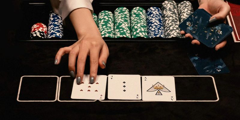 Vòng đấu 1, 2 trong Poker là gì